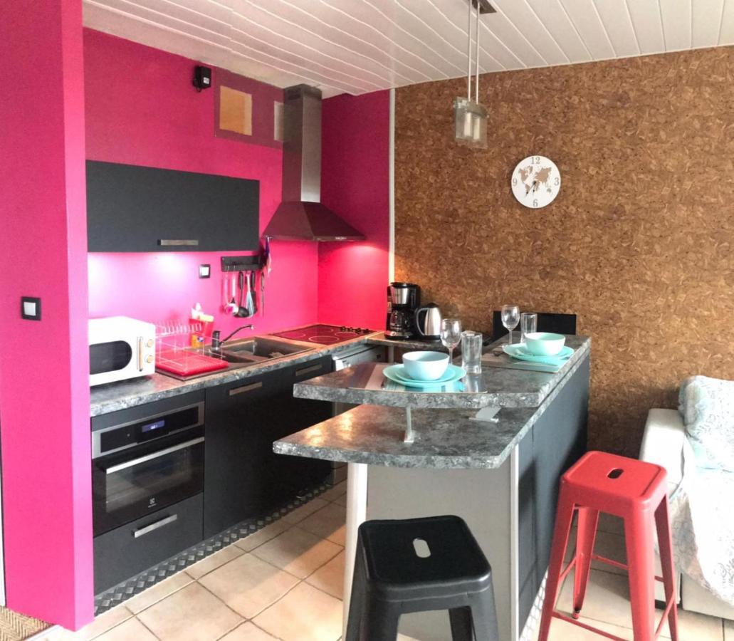 סן ז'אן דה מון Adorable Studio Cabine Vue Mer - 2/4 Personnes מראה חיצוני תמונה
